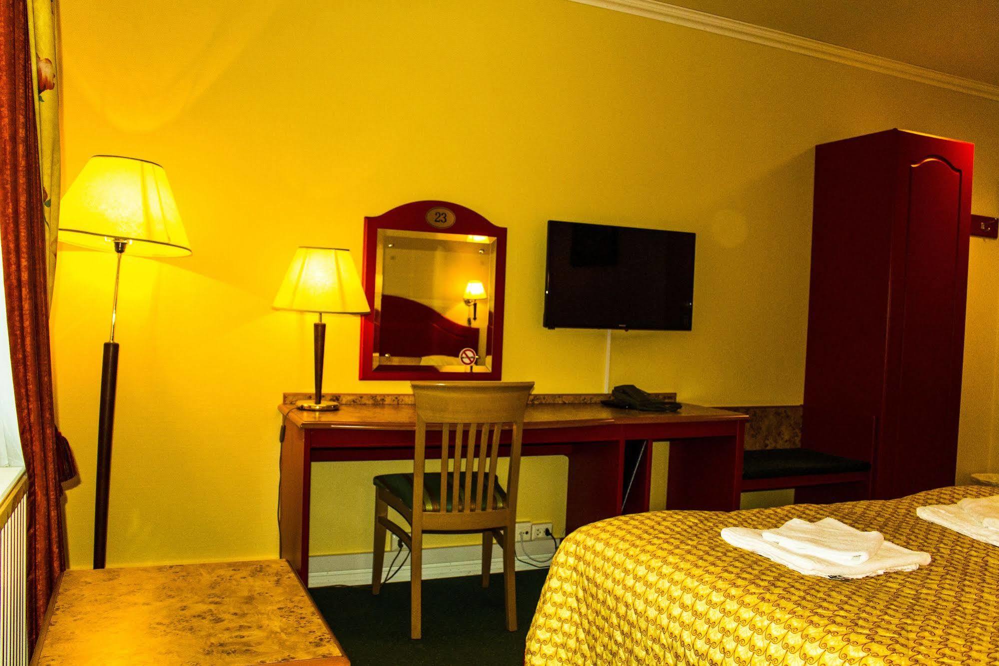 Tysfjord Hotel Storjord I Tysfjord Екстериор снимка