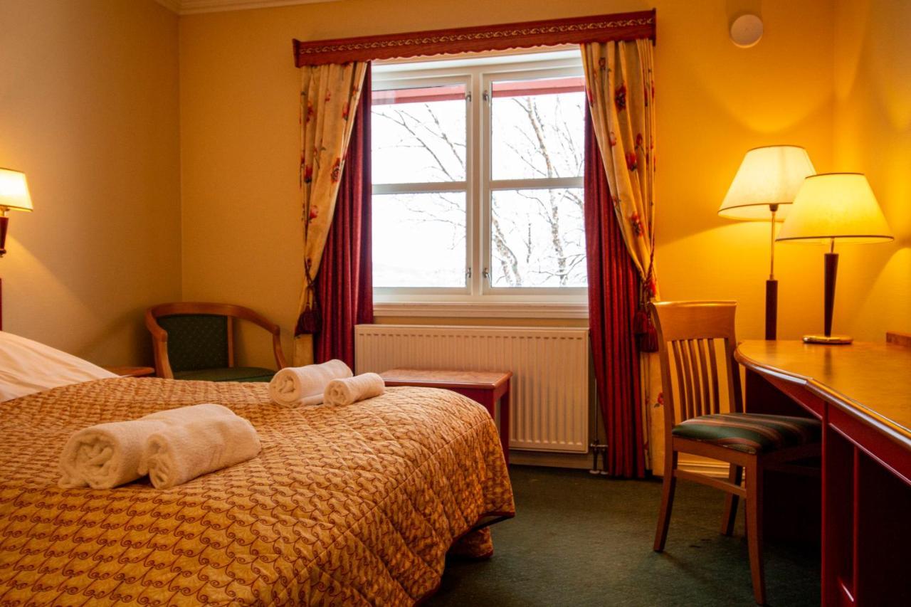 Tysfjord Hotel Storjord I Tysfjord Екстериор снимка